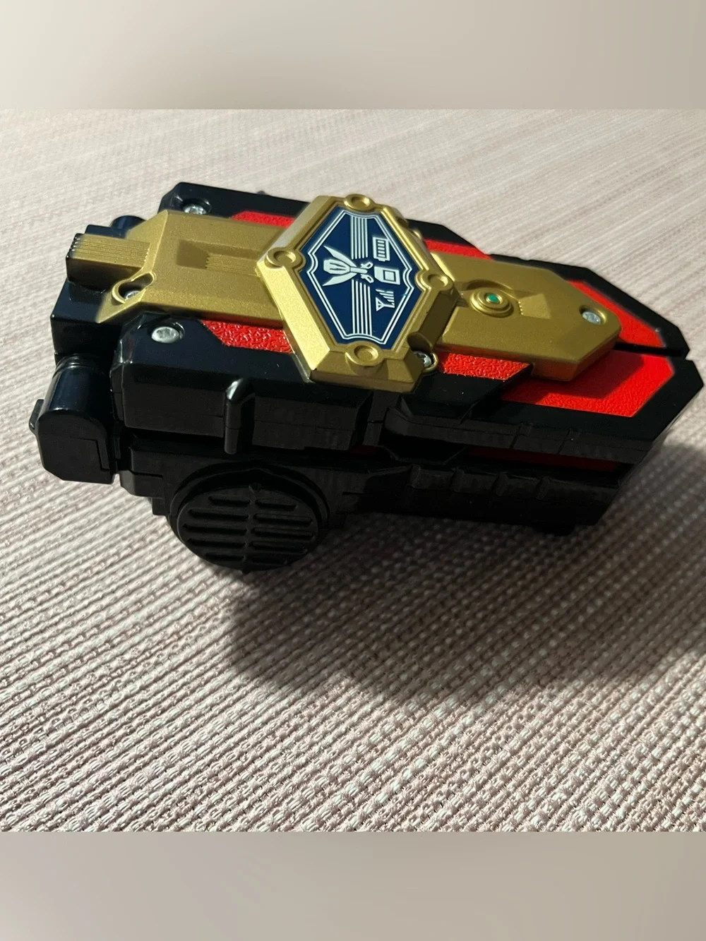Power Rangers Super Megaforce Deluxe Legendary Morpher With 2 Keys